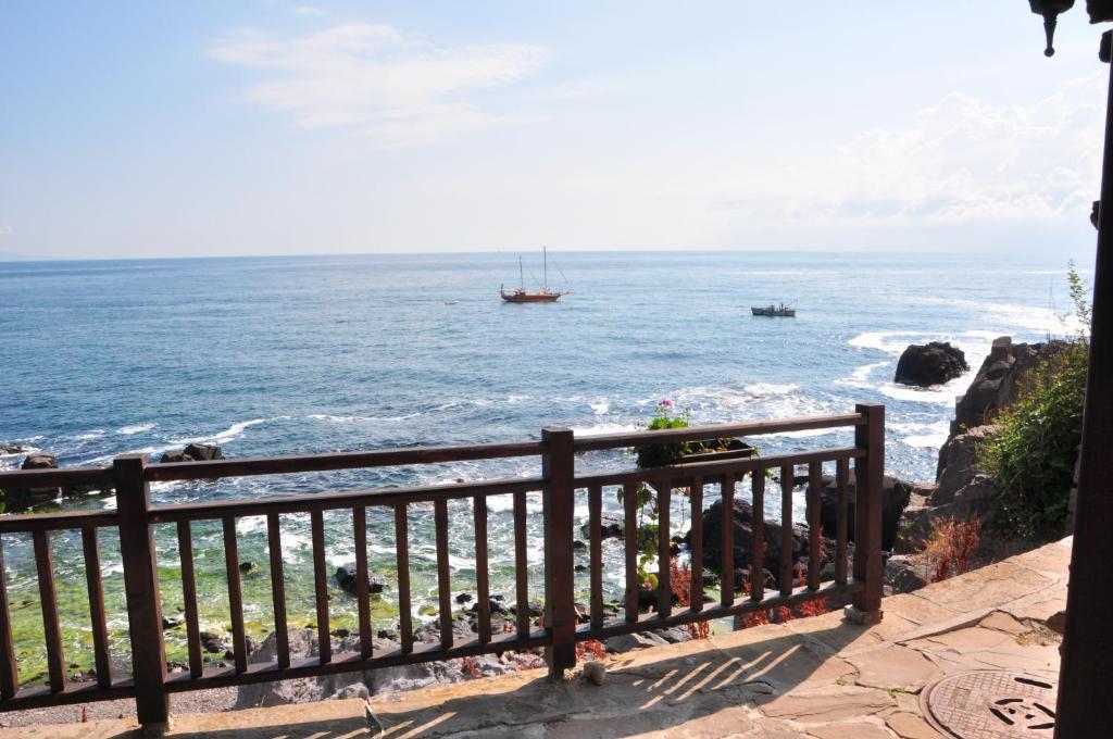 Deep Blue Guest House โซโซโปล ห้อง รูปภาพ