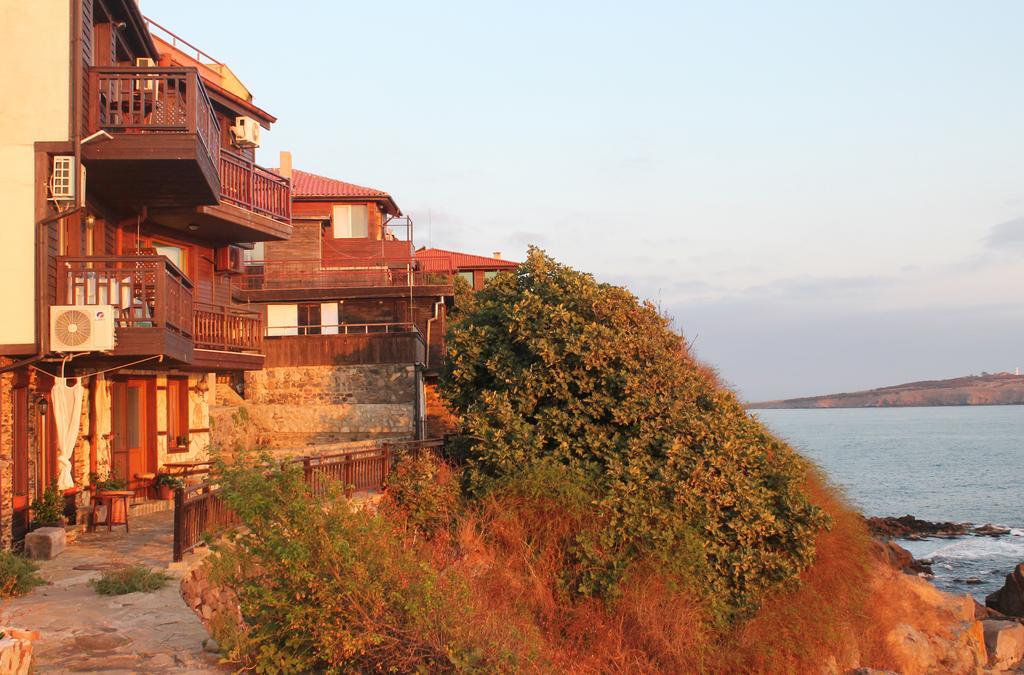 Deep Blue Guest House โซโซโปล ภายนอก รูปภาพ