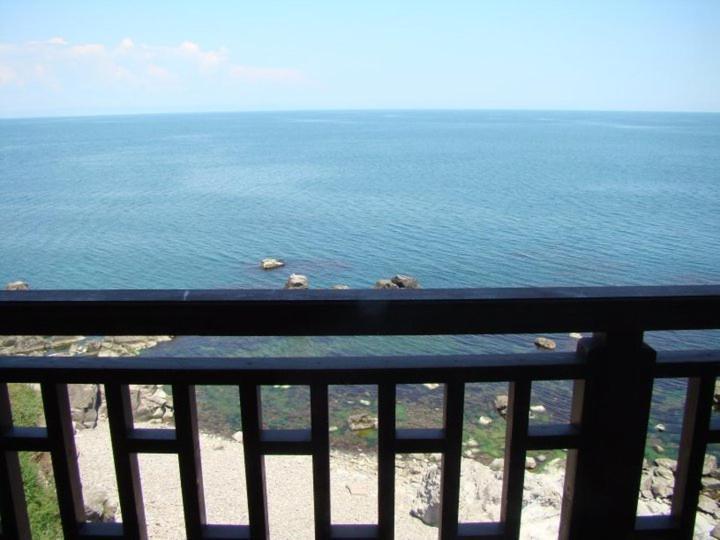 Deep Blue Guest House โซโซโปล ภายนอก รูปภาพ